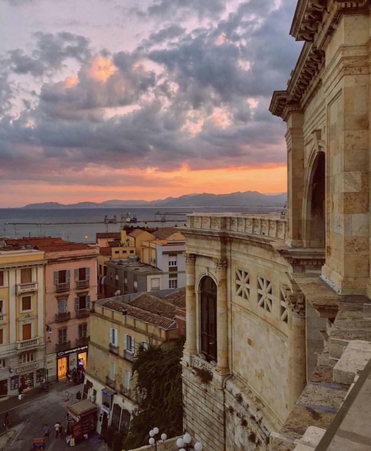 Cagliari Centro Città Rooms Exterior foto