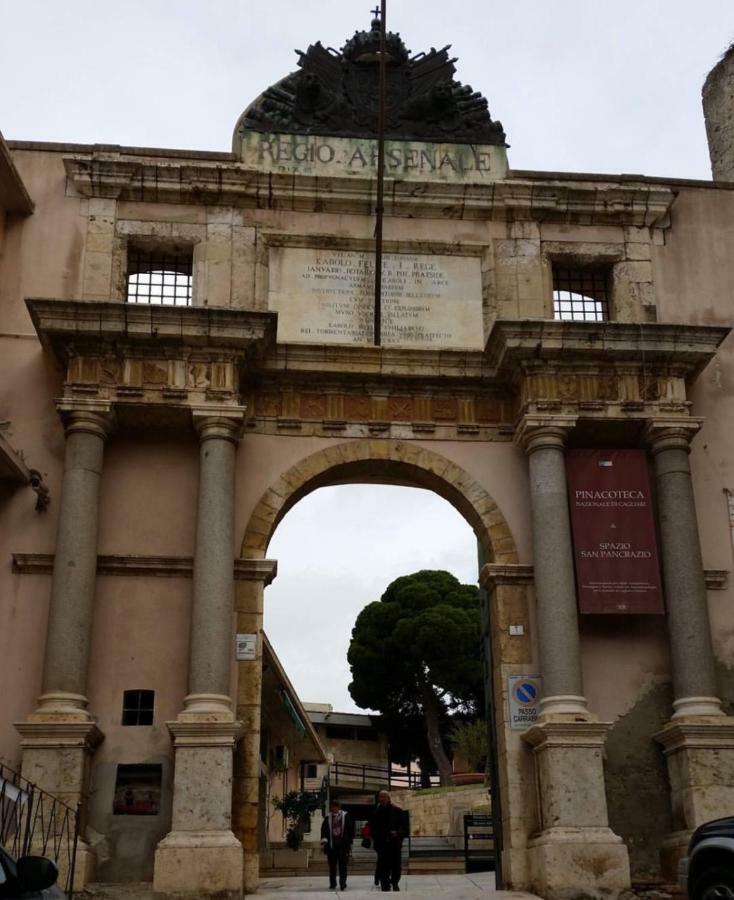 Cagliari Centro Città Rooms Exterior foto